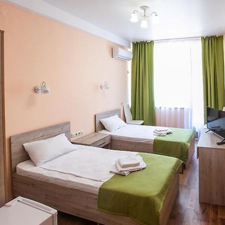 Гостиница "Курорт" Pizunda Esterno foto