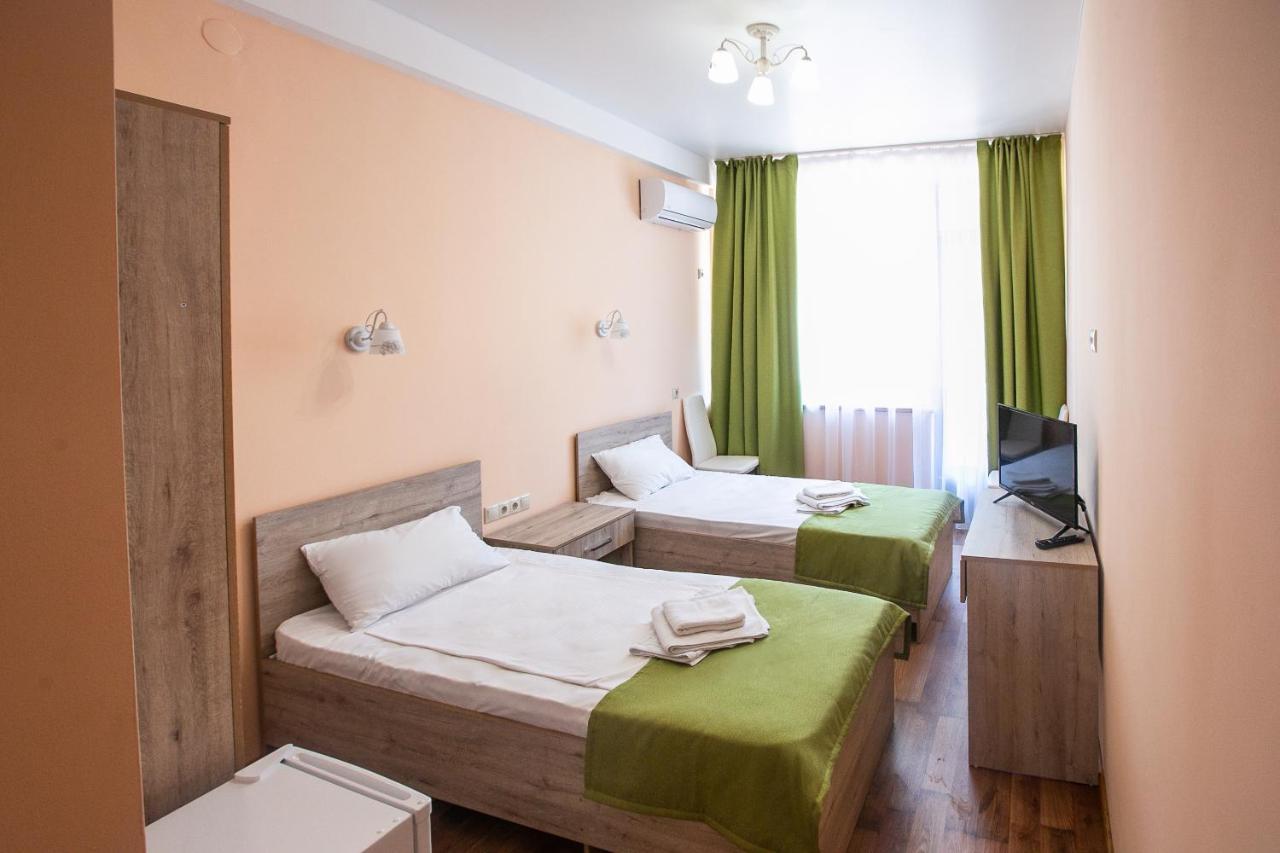 Гостиница "Курорт" Pizunda Esterno foto
